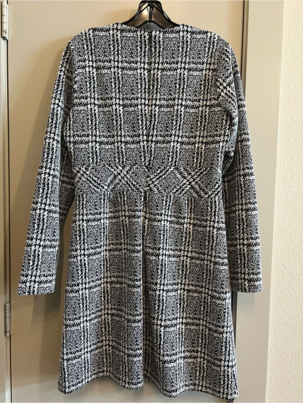 Michael Kors Black & White Plaid V‑Neck Long Sleeve Mini Dress